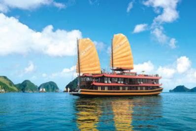Jonque Oriental sails