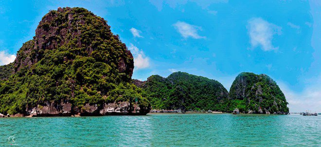 Les montagnes calcaires dans la baie d'halong