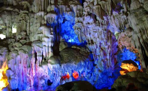 Grotte Dau Go - Croisière à la baie d'Halong