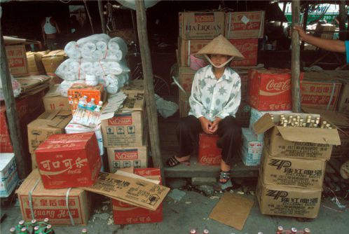 marché frontalier à Mong Cai - baie d'halong