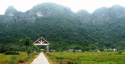 village Viet Hai à l'ile Cat Ba
